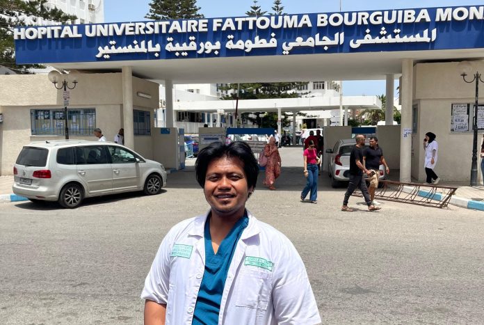 Alfiansya Noval Siswanto di di Faculty of Medicine, University of Monastir, Tunisia. (Humas UM Surabaya/KLIKMU.CO)